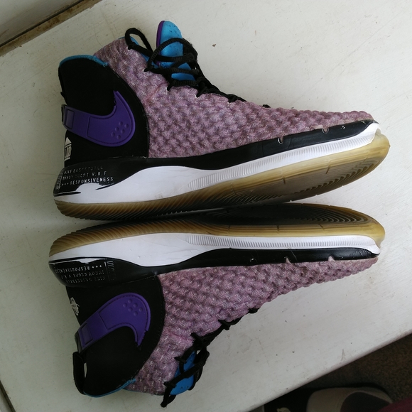 Nike basketball hi - Picture 7 of 8